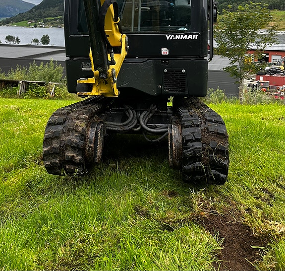 Yanmar SV18, med masse tilbehør 4 of 17