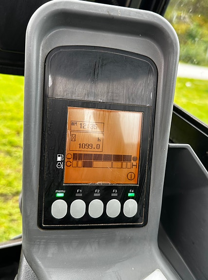 Yanmar SV18, med masse tilbehør 12 of 17