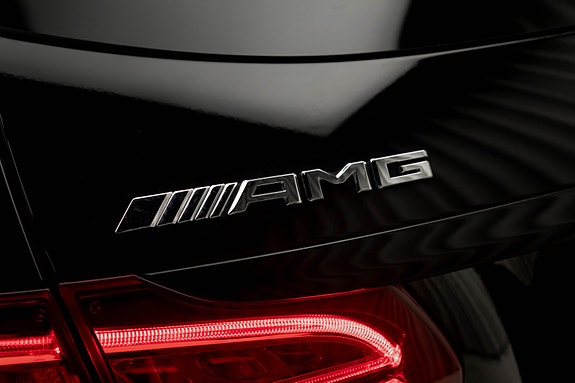 Mercedes-Benz C43 15 of 30
