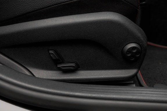 Mercedes-Benz C43 20 of 30