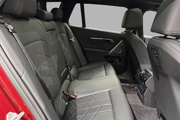 BMW i5 17 of 20