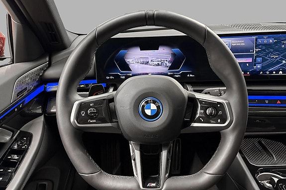 BMW i5 11 of 20