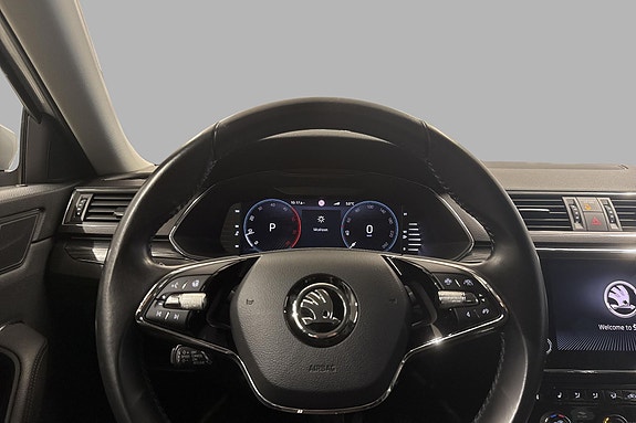 Skoda Superb 11 of 24