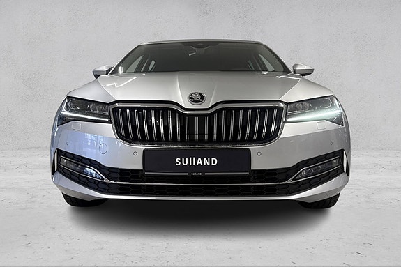 Skoda Superb 8 of 24