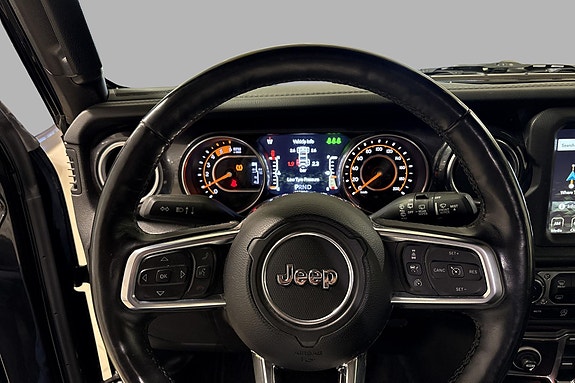 Jeep Wrangler Unlimited 6 of 11