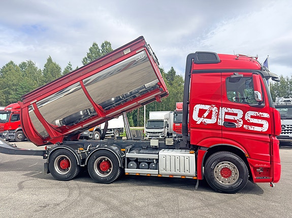 Mercedes-Benz Arocs 2658L 6X4, Norslep Asfaltsett, meget pen og velholdt se video. 5 of 30