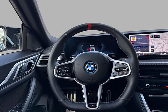 BMW i4 12 of 23