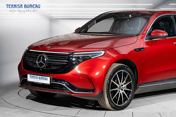 Mercedes-Benz EQC400 2 of 30