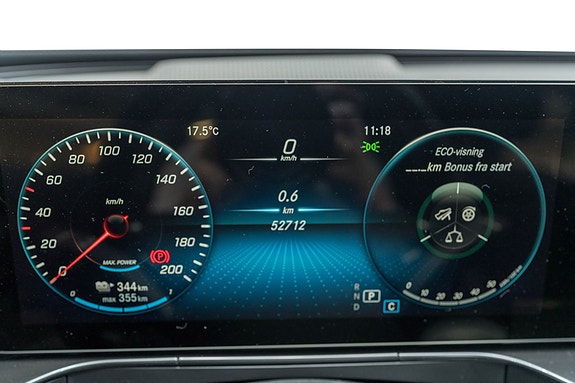 Mercedes-Benz EQC400 19 of 30