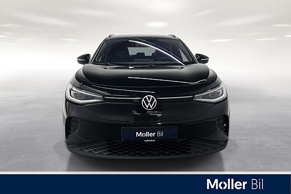 Volkswagen ID.4 2 of 23