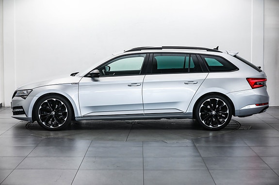 Skoda Superb 12 of 30