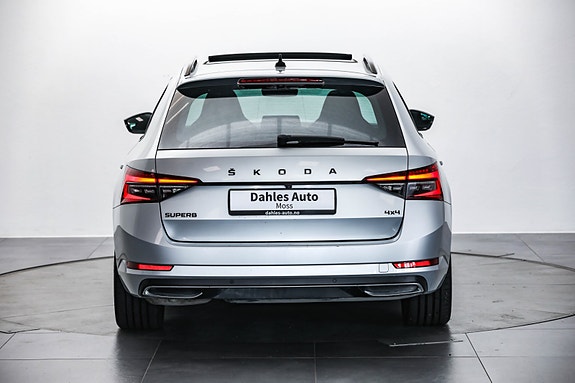 Skoda Superb 7 of 30