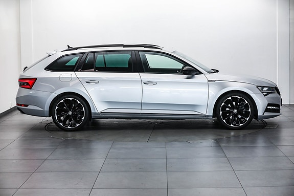 Skoda Superb 10 of 30