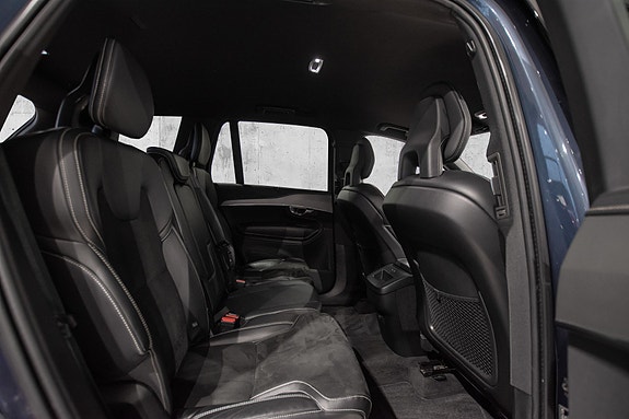 Volvo XC90 20 of 23
