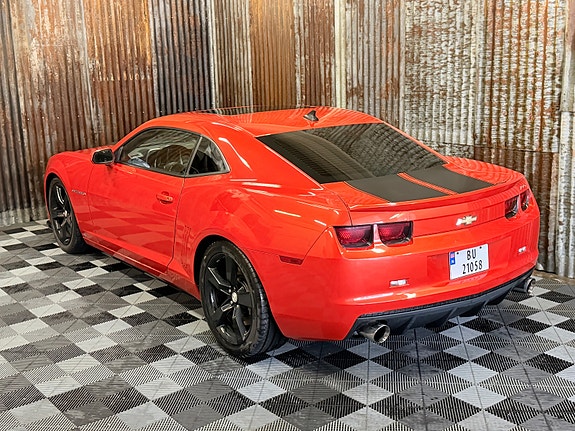 Chevrolet Camaro 10 of 30