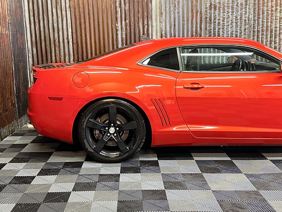Chevrolet Camaro 5 of 30