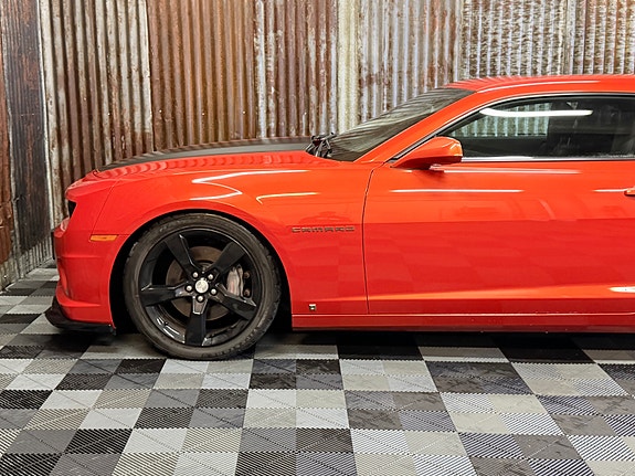 Chevrolet Camaro 13 of 30