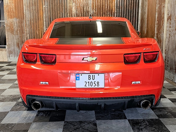 Chevrolet Camaro 16 of 30