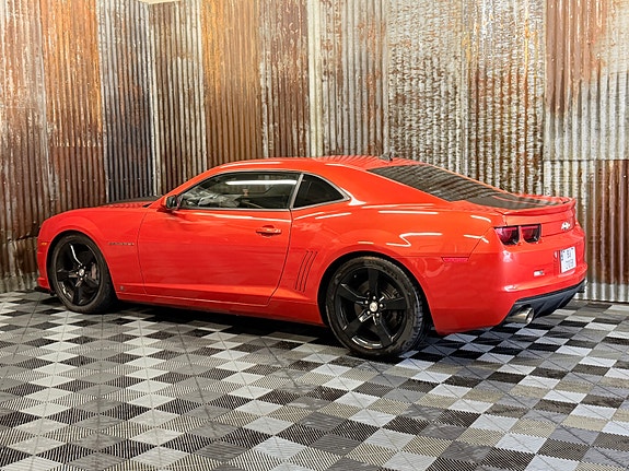 Chevrolet Camaro 11 of 30