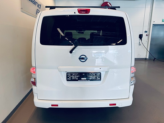 Nissan e-NV200 7 of 25