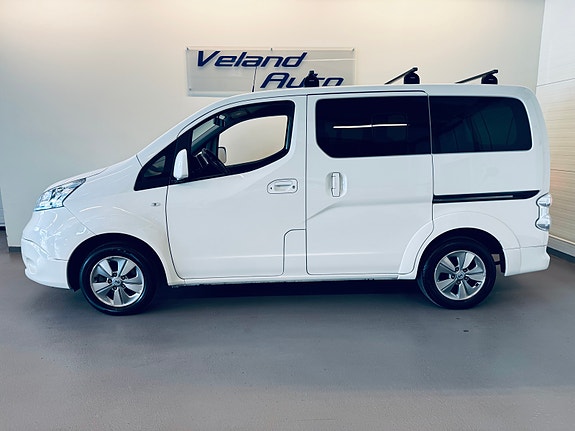 Nissan e-NV200 3 of 25