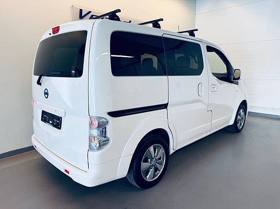 Nissan e-NV200 6 of 25