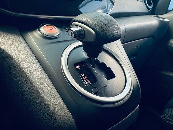 Nissan e-NV200 16 of 25