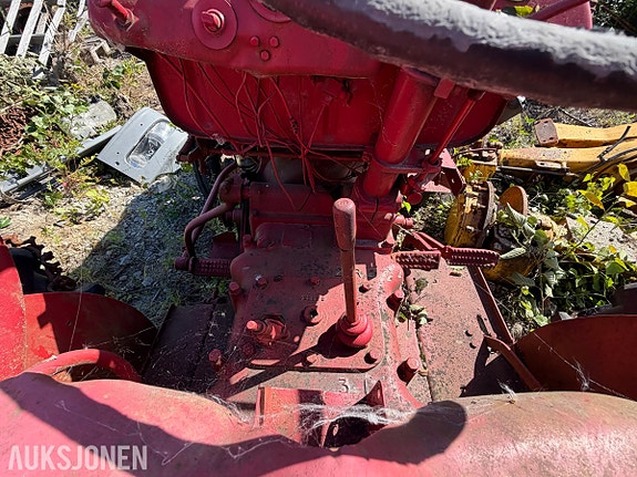 Andre 1962 David Brown P 25 veterantraktor - bensinmotor - hydraulisk løfteapparat bak - kraftuttak og tre 30 of 30