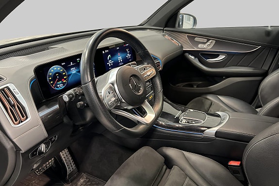 Mercedes-Benz EQC400 14 of 23