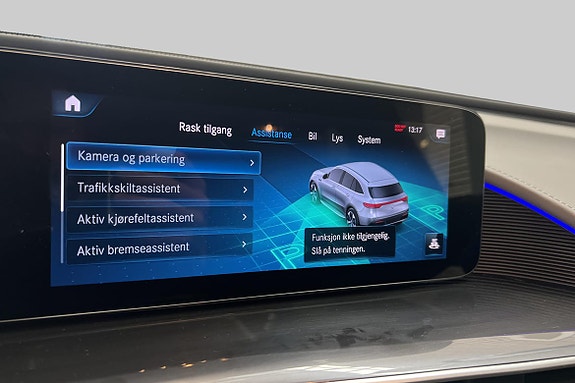 Mercedes-Benz EQC400 24 of 25