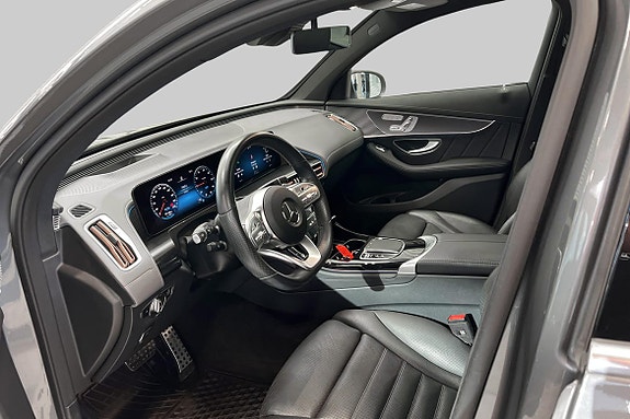 Mercedes-Benz EQC400 12 of 25