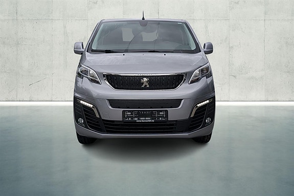 Peugeot Expert 8 of 24