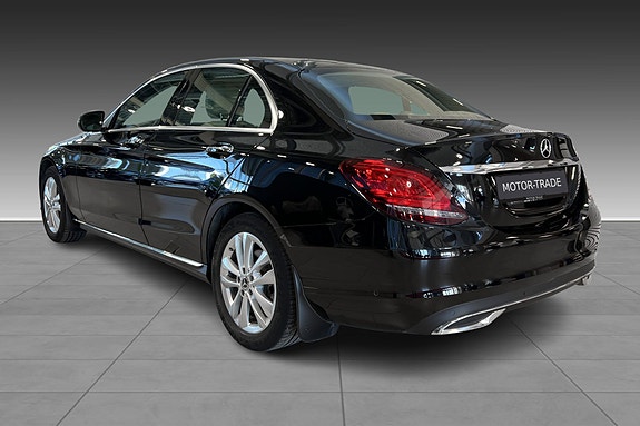 Mercedes-Benz C220 d 5 of 21
