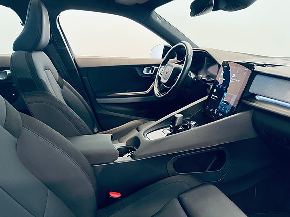 Polestar 2 10 of 29