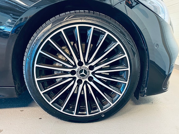 Mercedes-Benz C220 d 27 of 30