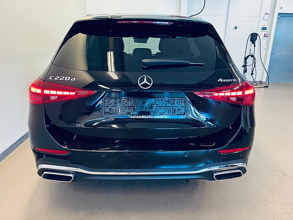 Mercedes-Benz C220 d 7 of 30