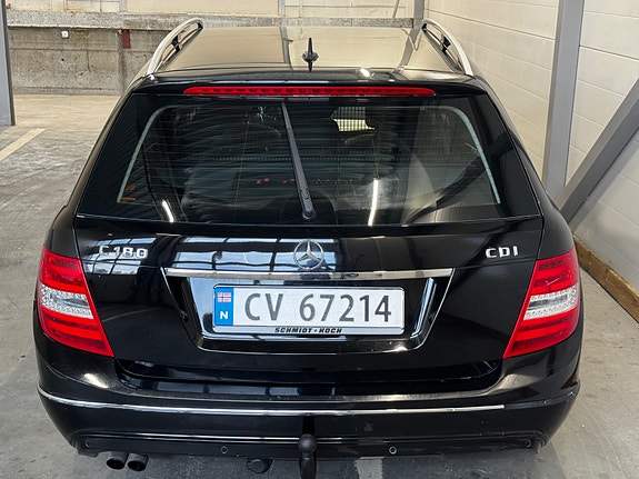 Mercedes-Benz C180 10 of 18