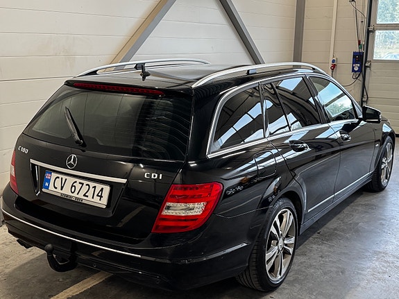 Mercedes-Benz C180 8 of 18