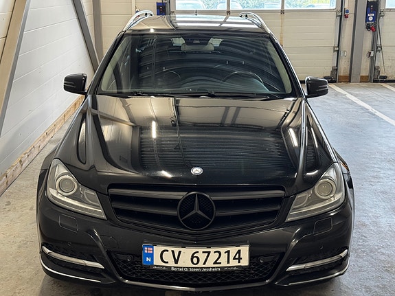 Mercedes-Benz C180 3 of 18