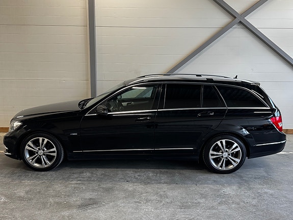 Mercedes-Benz C180 4 of 18