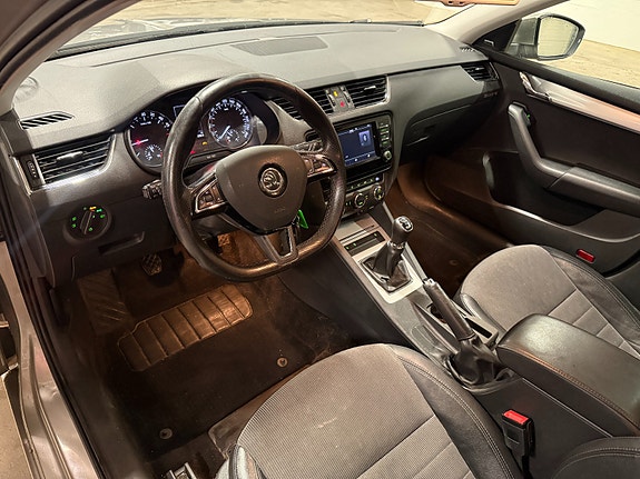 Skoda Octavia 23 of 30