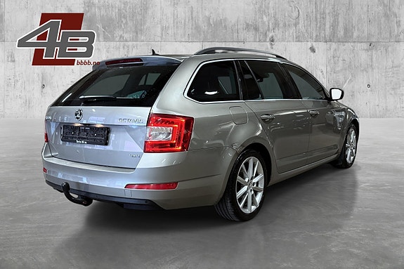 Skoda Octavia 5 of 30