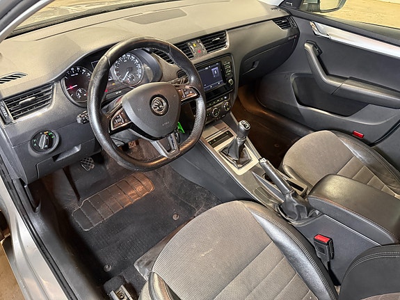Skoda Octavia 24 of 30