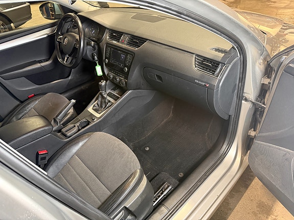 Skoda Octavia 19 of 30