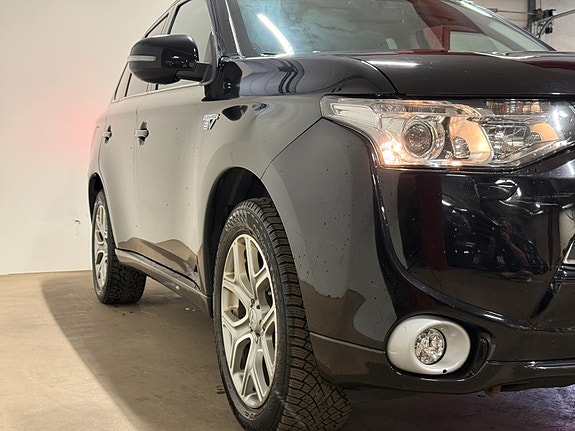 Mitsubishi Outlander 6 of 30