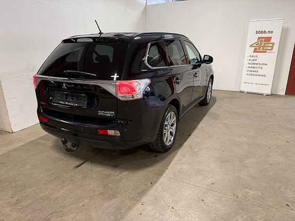 Mitsubishi Outlander 9 of 30