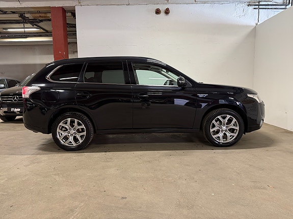 Mitsubishi Outlander 15 of 30