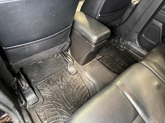 Mitsubishi Outlander 27 of 30