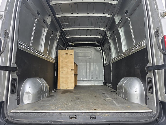 Renault Master 18 of 21