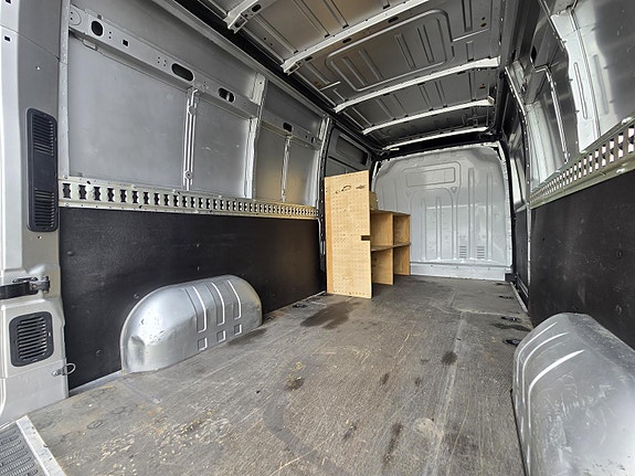 Renault Master 19 of 21